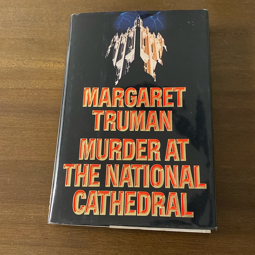 Murder at the National Cathedral by Margaret Truman (1990)